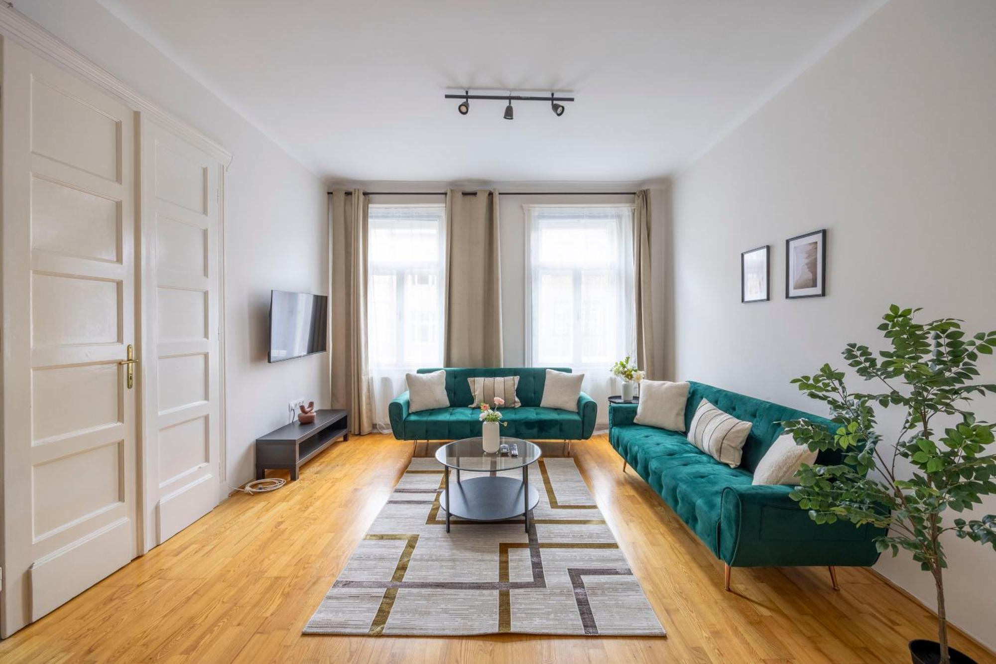 Stylish & Cozy City Center Apartment By Prestige Homes Budapest Eksteriør billede
