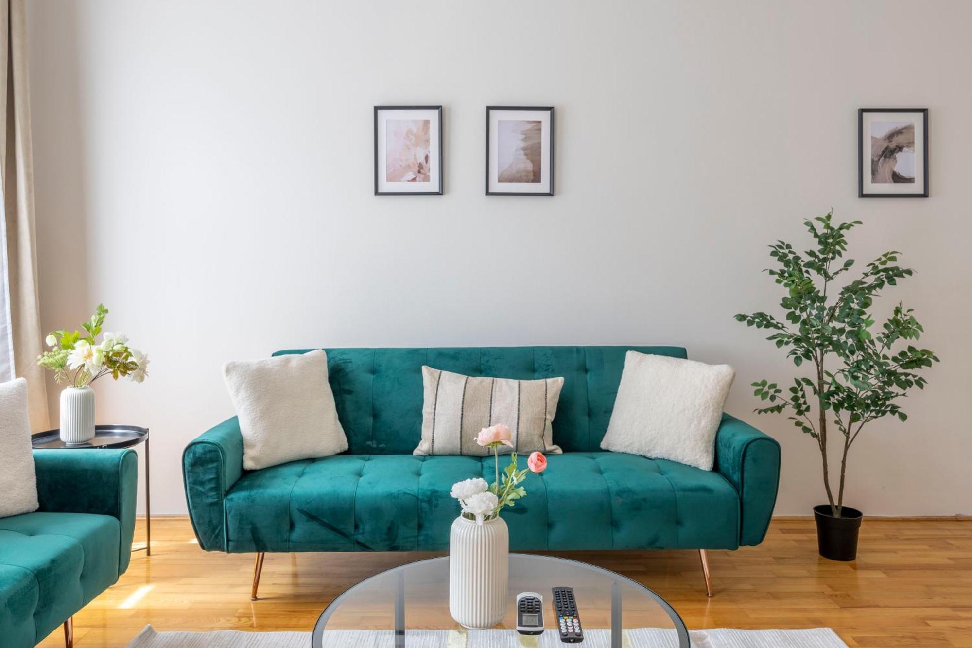 Stylish & Cozy City Center Apartment By Prestige Homes Budapest Eksteriør billede