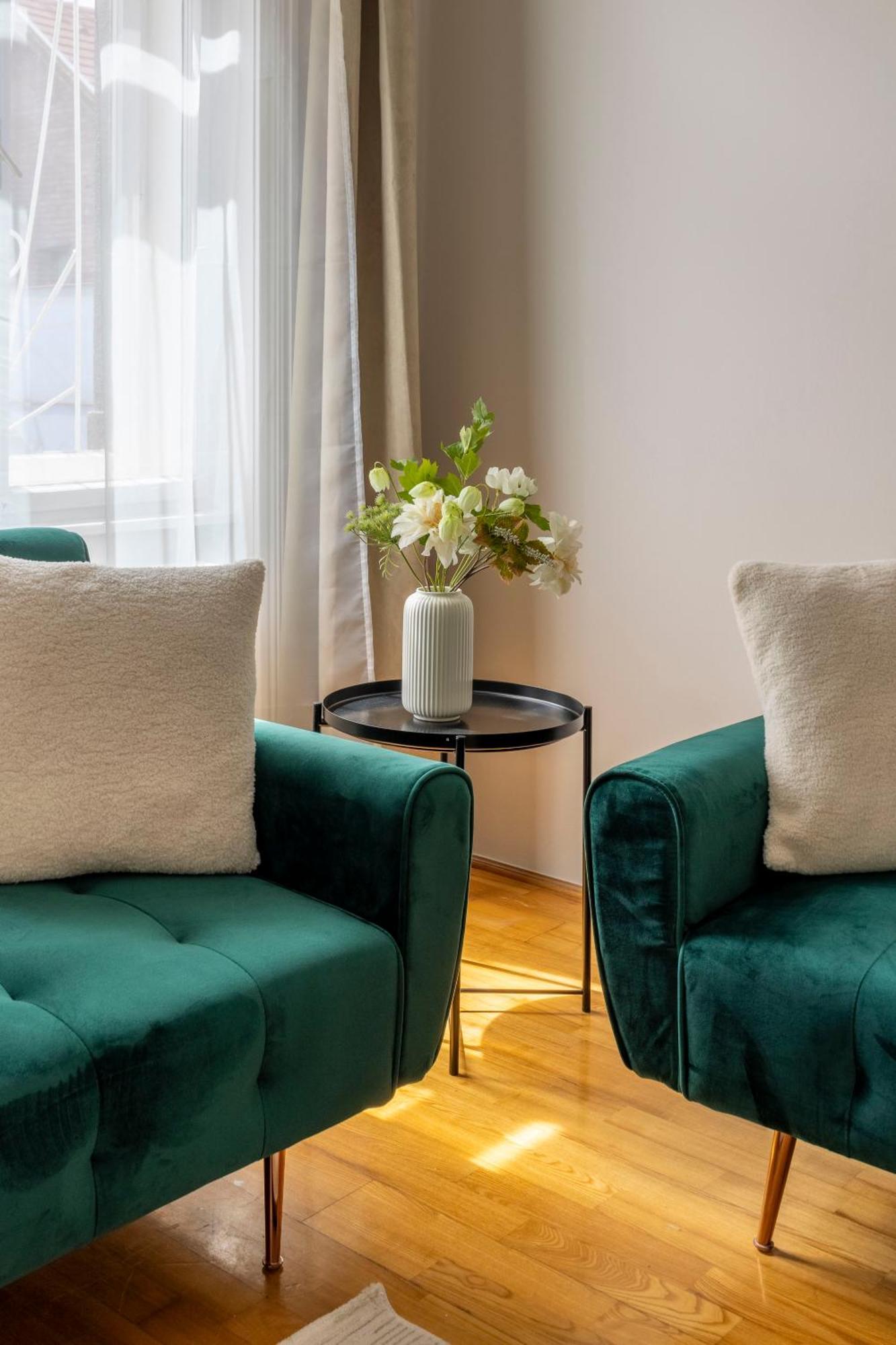 Stylish & Cozy City Center Apartment By Prestige Homes Budapest Eksteriør billede